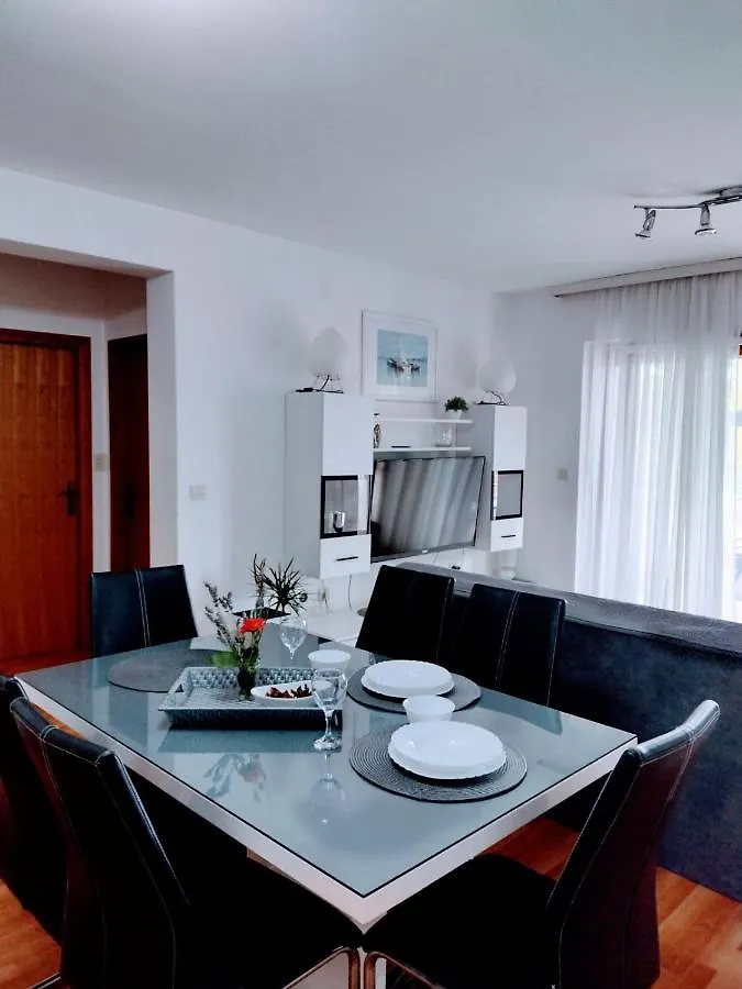 Krk Kovacevic Apartment Silo  0*, Silo (Krk) Croatia